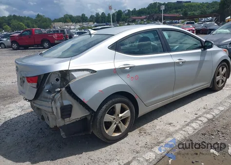 2013 Hyundai Elantra Gls z USA, uszkodzony, nr VIN 5NPDH4AE8DH448409